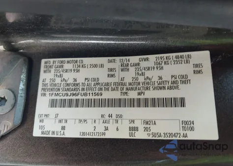 2015 Ford Escape Titanium z USA, uszkodzony, nr VIN 1FMCU9J96FUB11569